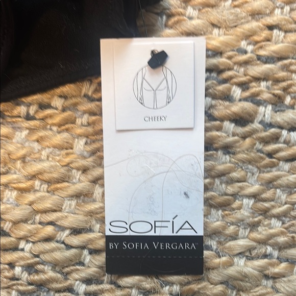 NWT Sofia by Sofia Vergara Black Ribbed Swimsuit - Picture 5 of 5